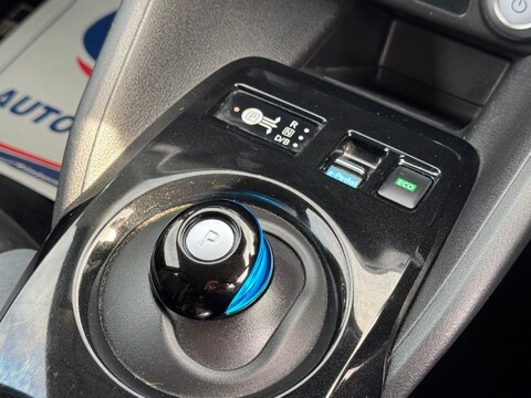 Nissan LEAF 40kWh Tekna Auto 5dr 35