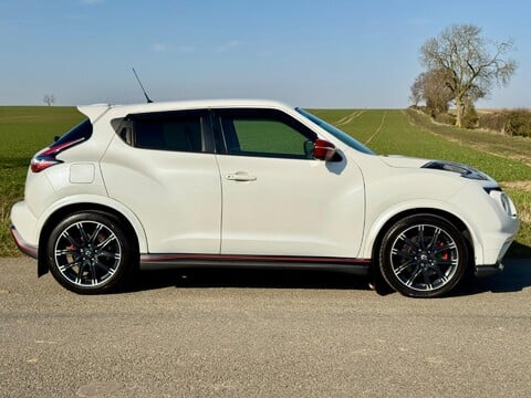 Nissan Juke 1.6 DIG-T Nismo RS Euro 6 5dr 3