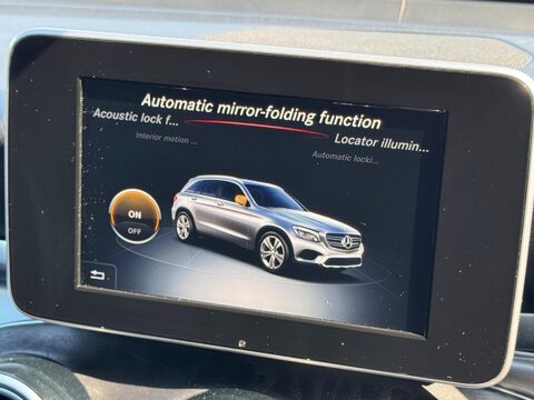 Mercedes-Benz GLC 2.1 GLC250d AMG Line G-Tronic 4MATIC Euro 6 (s/s) 5dr 25