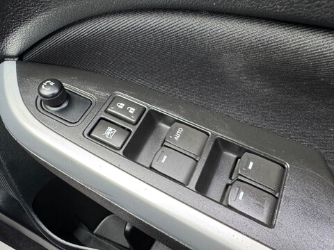 Suzuki Vitara 1.6 SZ4 Euro 6 (s/s) 5dr 21