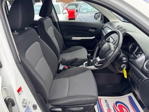 Suzuki Vitara 1.6 SZ4 Euro 6 (s/s) 5dr 10