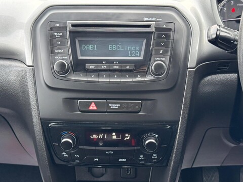 Suzuki Vitara 1.6 SZ4 Euro 6 (s/s) 5dr 12