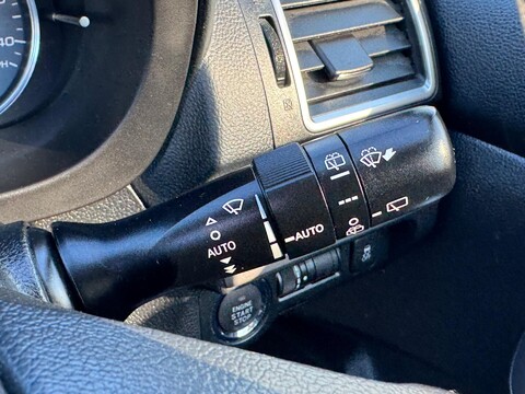 Subaru XV 2.0i SE Premium 4WD Euro 6 (s/s) 5dr 29