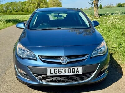 Vauxhall Astra 1.6 16v SRi Auto Euro 5 5dr