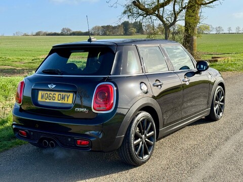 Mini Hatch 2.0 Cooper S Auto Euro 6 (s/s) 5dr 10