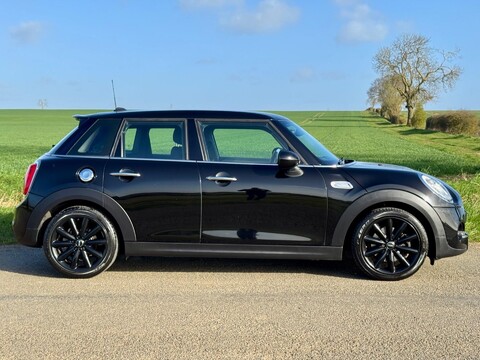 Mini Hatch 2.0 Cooper S Auto Euro 6 (s/s) 5dr 3