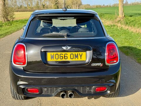 Mini Hatch 2.0 Cooper S Auto Euro 6 (s/s) 5dr 7