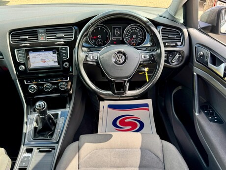 Volkswagen Golf 2.0 TDI BlueMotion Tech GT Euro 5 (s/s) 5dr