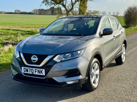 Nissan Qashqai 1.3 DIG-T Acenta Premium Euro 6 (s/s) 5dr 6