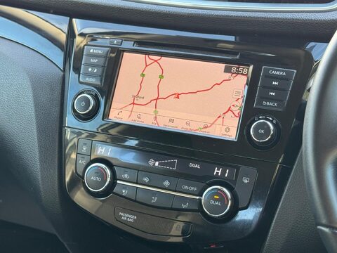 Nissan Qashqai 1.3 DIG-T Acenta Premium Euro 6 (s/s) 5dr 14