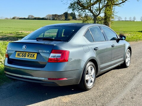 Skoda Octavia 1.5 TSI ACT SE Euro 6 (s/s) 5dr 9