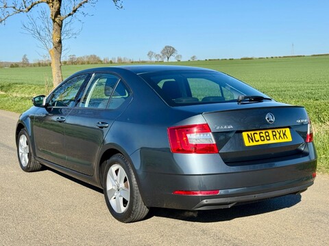 Skoda Octavia 1.5 TSI ACT SE Euro 6 (s/s) 5dr 7