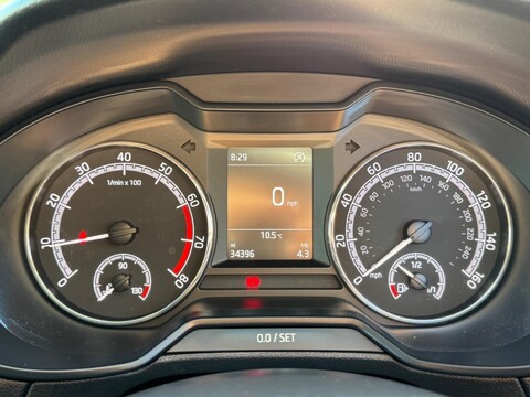 Skoda Octavia 1.5 TSI ACT SE Euro 6 (s/s) 5dr 32