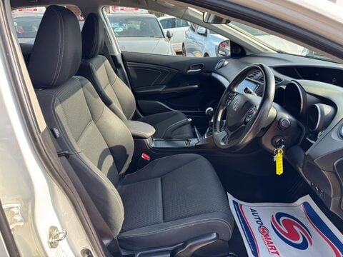 Honda Civic 1.4 i-VTEC SE Plus (Navi) Euro 6 (s/s) 5dr 12