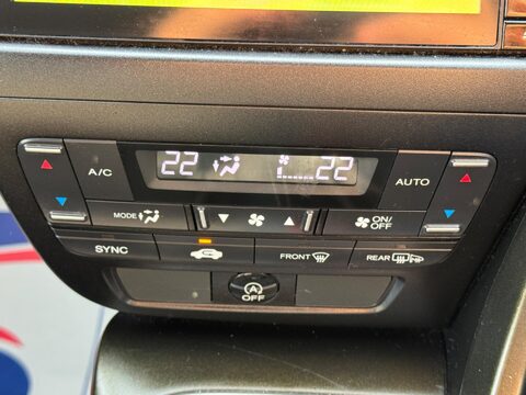 Honda Civic 1.4 i-VTEC SE Plus (Navi) Euro 6 (s/s) 5dr 22