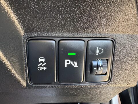 Honda Civic 1.4 i-VTEC SE Plus (Navi) Euro 6 (s/s) 5dr 25