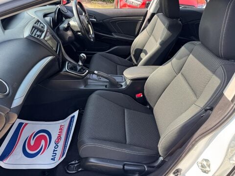 Honda Civic 1.4 i-VTEC SE Plus (Navi) Euro 6 (s/s) 5dr 32