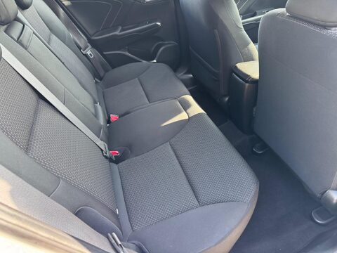 Honda Civic 1.4 i-VTEC SE Plus (Navi) Euro 6 (s/s) 5dr 33