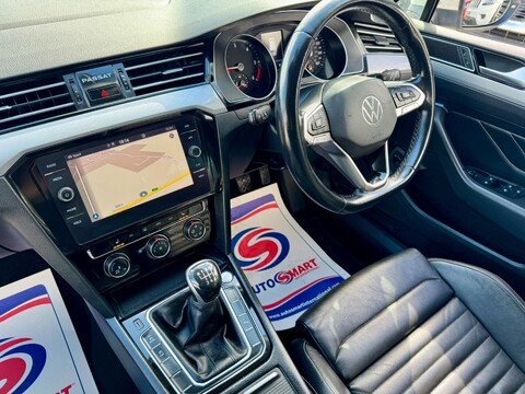 Volkswagen Passat 2.0 TDI EVO SEL Euro 6 (s/s) 5dr 11