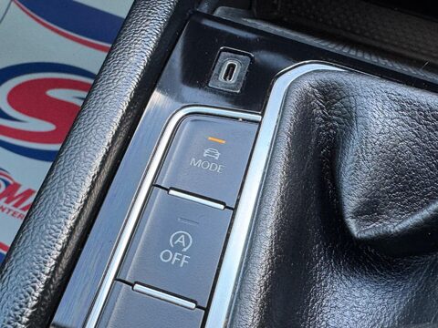 Volkswagen Passat 2.0 TDI EVO SEL Euro 6 (s/s) 5dr 33