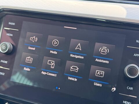 Volkswagen Passat 2.0 TDI EVO SEL Euro 6 (s/s) 5dr 17