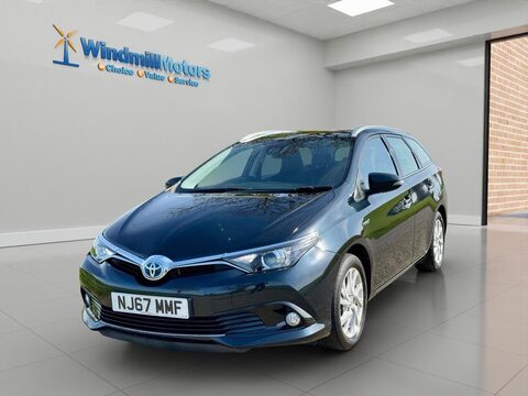 Toyota Auris 1.8 VVT-h Business Edition Touring Sports CVT Euro 6 (s/s) 5dr (Safety Sens 6