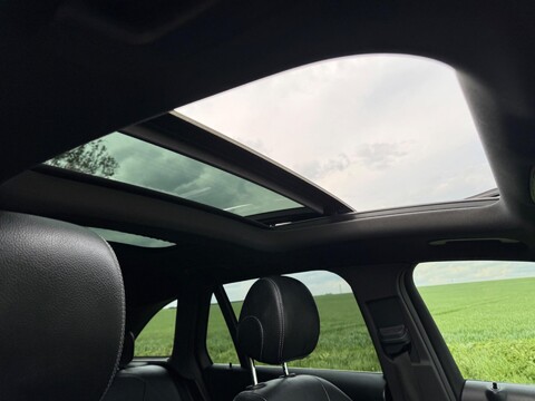 Mercedes-Benz GLC 2.1 GLC220d AMG Line (Premium Plus) G-Tronic 4MATIC Euro 6 (s/s) 5dr 3