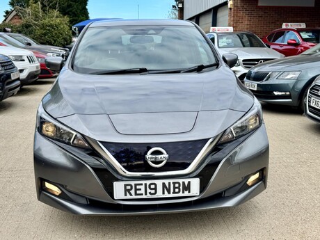 Nissan LEAF 40kWh N-Connecta Auto 5dr