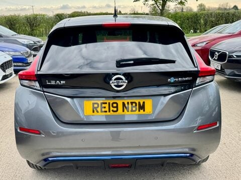 Nissan LEAF 40kWh N-Connecta Auto 5dr 7