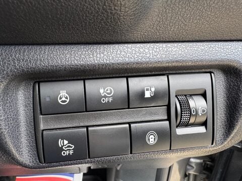Nissan LEAF 40kWh N-Connecta Auto 5dr 27