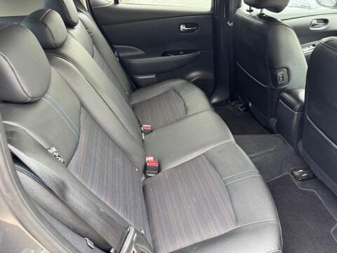 Nissan LEAF 40kWh N-Connecta Auto 5dr 37