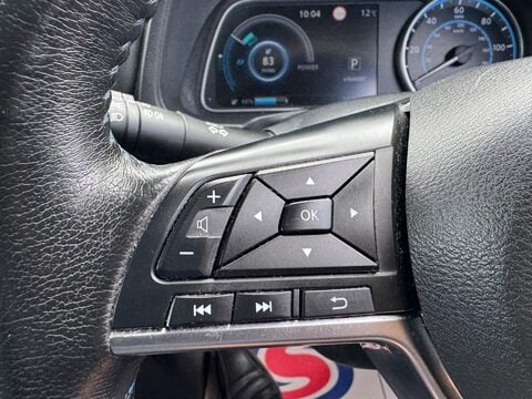 Nissan LEAF 40kWh N-Connecta Auto 5dr 31