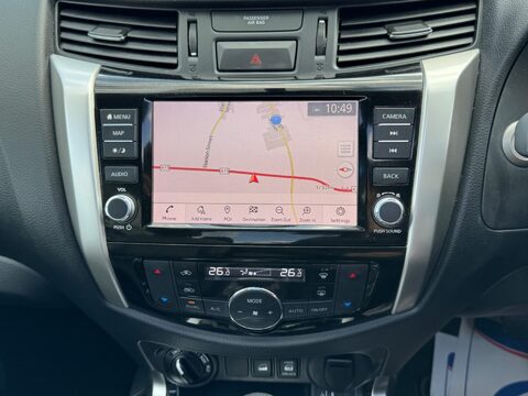 Nissan Navara 2.3 dCi N-Guard Auto 4WD Euro 6 4dr 18
