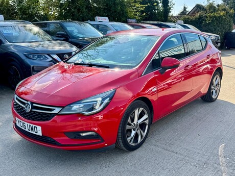 Vauxhall Astra 1.6 CDTi BlueInjection SRi Nav Euro 6 (s/s) 5dr