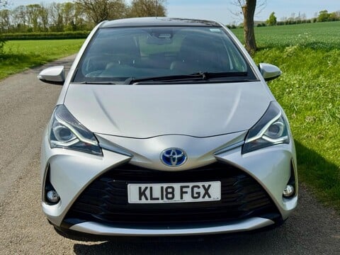 Toyota Yaris 1.5 VVT-h Excel E-CVT Euro 6 (s/s) 5dr (15in Alloy) 5