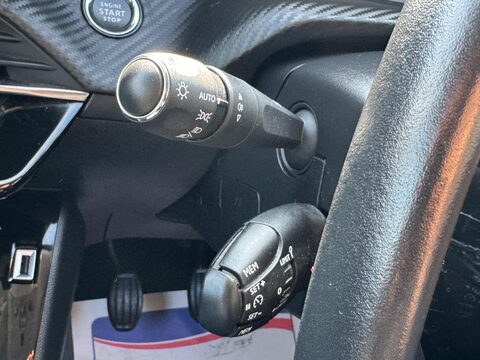 Peugeot 208 1.2 PureTech Allure Euro 6 (s/s) 5dr 28