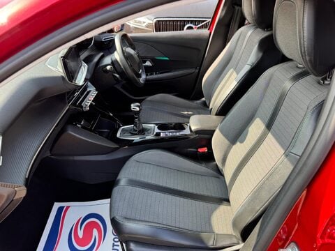 Peugeot 208 1.2 PureTech Allure Euro 6 (s/s) 5dr 39