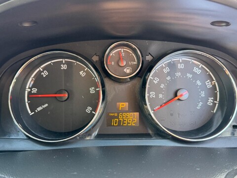 Vauxhall Antara 2.2 CDTi SE Auto 4WD Euro 5 5dr 27