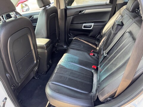 Vauxhall Antara 2.2 CDTi SE Auto 4WD Euro 5 5dr 31