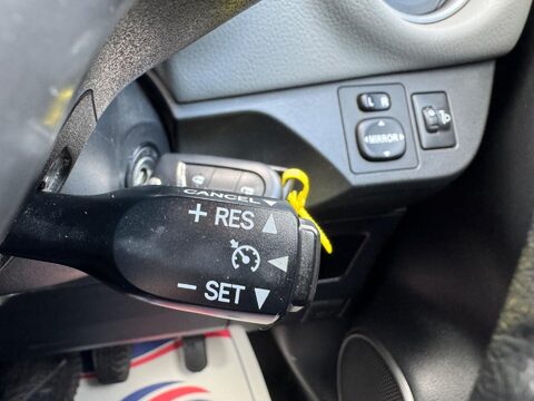 Toyota Yaris 1.33 Dual VVT-i Icon Euro 6 5dr 26