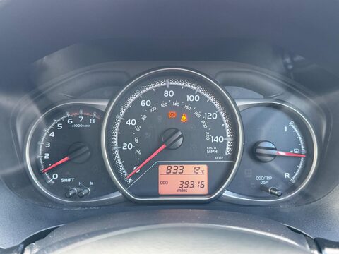 Toyota Yaris 1.33 Dual VVT-i Icon Euro 6 5dr 29