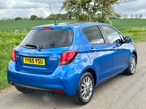 Toyota Yaris 1.33 Dual VVT-i Icon Euro 6 5dr 10