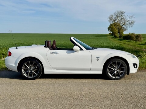 Mazda MX-5 2.0i Venture Roadster Euro 5 2dr 4