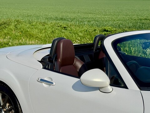 Mazda MX-5 2.0i Venture Roadster Euro 5 2dr 13