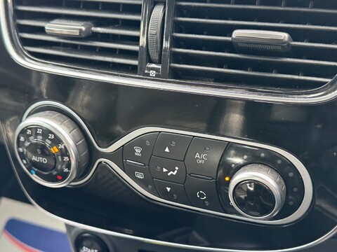 Renault Clio 1.5 dCi Dynamique S Nav Euro 6 (s/s) 5dr 20