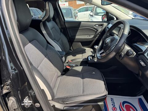 Renault Captur 1.3 TCe SE Edition Euro 6 (s/s) 5dr 12