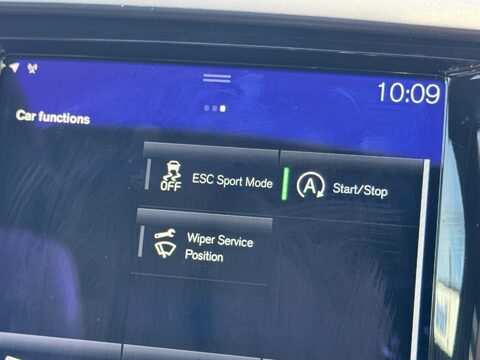 Volvo XC60 2.0 D5 PowerPulse R-Design Auto AWD Euro 6 (s/s) 5dr 29