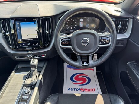 Volvo XC60 2.0 D5 PowerPulse R-Design Auto AWD Euro 6 (s/s) 5dr