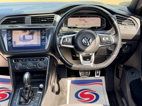 Volkswagen Tiguan 2.0 BiTDI R-Line Tech DSG 4Motion Euro 6 (s/s) 5dr