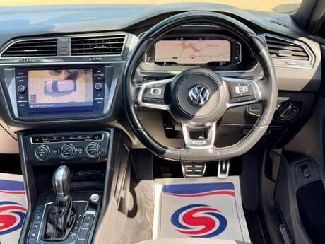 Volkswagen Tiguan 2.0 BiTDI R-Line Tech DSG 4Motion Euro 6 (s/s) 5dr